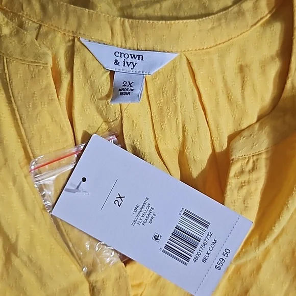 Crown & Ivy Textured Sleeveless Blouse NWT - Picture 5 of 5